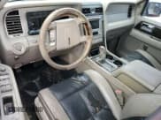 ✅ 2009 Lincoln Navigator • VIN: 5LMFU27559LJ00868 • Лот: 80668824. Опубликован ранее на Copart с пробегом Не указан. Бесплатный доступ к архиву аукционных продаж из США и подробный отчёт об истории автомобиля на DreamBid. Изображение 8.