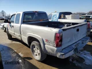 ✅ 2004 Chevrolet Silverado 1500 Z71 • VIN: 2GCEK19T941182083 • Лот: 43387104. Опубликован ранее на Copart с пробегом Не указан. Бесплатный доступ к архиву аукционных продаж из США и подробный отчёт об истории автомобиля на DreamBid. Изображение 2.