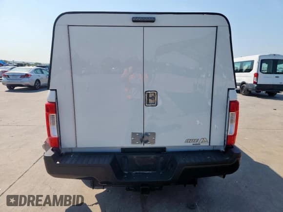 ✅ 2019 Ford F-250 XL • VIN: 1FT7X2A60KEE91426 • Lot: 80980575. Listed on Copart with 80,105 mi. Free auction sales archive from the USA and detailed vehicle history report at DreamBid. Image 6.