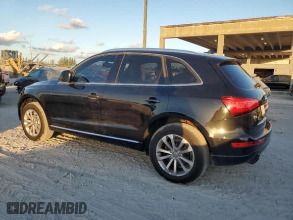 ✅ 2014 Audi Q5 Premium Plus • VIN: WA1LFAFPXEA047585 • Lot: 93554355. Wystawiony na Copart z przebiegiem 154 755 mil. Bezpłatny archiwum sprzedaży aukcyjnych z USA i szczegółowy raport historii pojazdu na DreamBid. Zdjęcie 2.