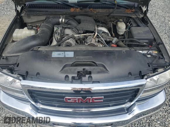 ✅ 2007 GMC Sierra 2500HD SLE1 • VIN: 1GTHK29D47E140323 • Лот: 52138625. Опубликован ранее на Copart с пробегом 122 914 миль. Бесплатный доступ к архиву аукционных продаж из США и подробный отчёт об истории автомобиля на DreamBid. Изображение 11.