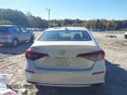 ✅ 2022 Honda Civic Sport • VIN: 2HGFE2F56NH583768 • Lot: 43351607. Wystawiony na IAAI z przebiegiem 37 897 mil. Bezpłatny archiwum sprzedaży aukcyjnych z USA i szczegółowy raport historii pojazdu na DreamBid. Zdjęcie 16.