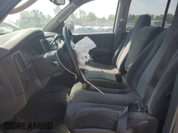 2003 Dodge Dakota Sport z VIN 1D7HG38N93S323350, wystawiony jako Copart lot #68911784 z przebiegiem 137 395 mil mil oraz Czysty tytuł • Clean title. Historia ofert i sprzedaży dostępna na DreamBid. Obrazek 7.