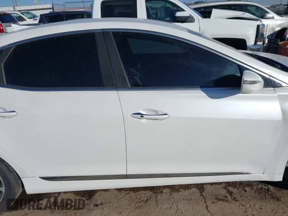 2016 Hyundai Azera с VIN KMHFG4JG9GA505754, выставлен на аукционе IAAI как лот 41386211 с пробегом 105 669 миль миль и . История ставок и продаж доступна на DreamBid. Изображение 14.