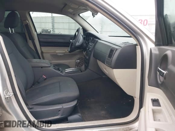 ✅ 2007 Dodge Charger • VIN: 2B3KA43G27H824935 • Лот: 43817377. Опубликован ранее на IAAI с пробегом Не указан. Бесплатный доступ к архиву аукционных продаж из США и подробный отчёт об истории автомобиля на DreamBid. Изображение 5.