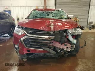 ✅ 2020 Chevrolet Traverse LT Cloth • VIN: 1GNERGKW4LJ211195 • Lot: 65240074. Wystawiony na Copart z przebiegiem 79 656 mil. Bezpłatny archiwum sprzedaży aukcyjnych z USA i szczegółowy raport historii pojazdu na DreamBid. Zdjęcie 5.