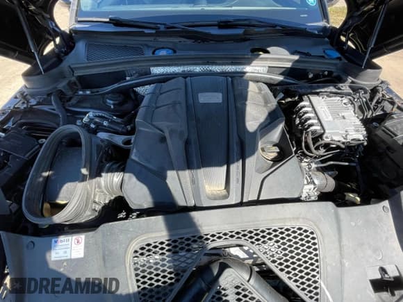 ✅ 2020 Porsche Macan S • VIN: WP1AB2A53LLB36385 • Лот: 86715125. Опубликован ранее на Copart с пробегом 35 573 миль. Бесплатный доступ к архиву аукционных продаж из США и подробный отчёт об истории автомобиля на DreamBid. Изображение 7.