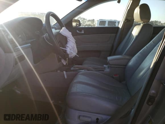 ✅ 2008 Hyundai Sonata SE • VIN: 5NPEU46F48H355278 • Лот: 79434904. Опубликован ранее на Copart с пробегом 218 191 миль. Бесплатный доступ к архиву аукционных продаж из США и подробный отчёт об истории автомобиля на DreamBid. Изображение 7.