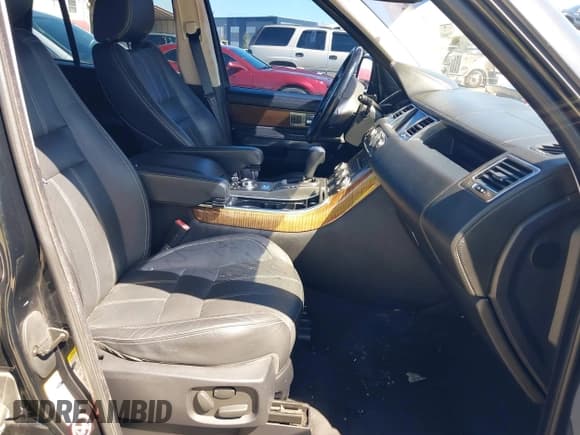 ✅ 2011 Land Rover Range Rover Sport HSE Lux • VIN: SALSK2D41BA711966 • Lot: 42825979. Listed on IAAI with 184,922 mi. Free auction sales archive from the USA and detailed vehicle history report at DreamBid. Image 5.