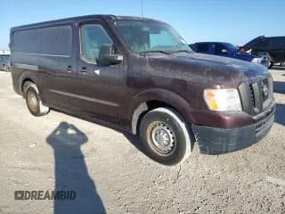 ✅ 2014 Nissan NV Cargo SV • VIN: 1N6BF0KM4EN100228 • Lot: 79106414. Wystawiony na Copart z przebiegiem Nie podano. Bezpłatny archiwum sprzedaży aukcyjnych z USA i szczegółowy raport historii pojazdu na DreamBid. Zdjęcie 4.