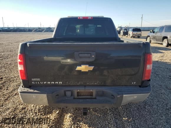 ✅ 2011 Chevrolet Silverado 1500 LT • VIN: 3GCPKSE36BG262627 • Лот: 86503265. Опубликован ранее на Copart с пробегом 172 652 миль. Бесплатный доступ к архиву аукционных продаж из США и подробный отчёт об истории автомобиля на DreamBid. Изображение 6.