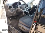 ✅ 2017 Hyundai Ioniq SEL • VIN: KMHC75LC0HU019143 • Lot: 82561764. Wystawiony na Copart z przebiegiem 207 132 mil. Bezpłatny archiwum sprzedaży aukcyjnych z USA i szczegółowy raport historii pojazdu na DreamBid. Zdjęcie 8.