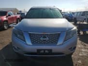 ✅ 2016 Nissan Pathfinder SV • VIN: 5N1AR2MMXGC615520 • Lot: 84034195. Listed on Copart with 122,844 mi. Free auction sales archive from the USA and detailed vehicle history report at DreamBid. Image 5.