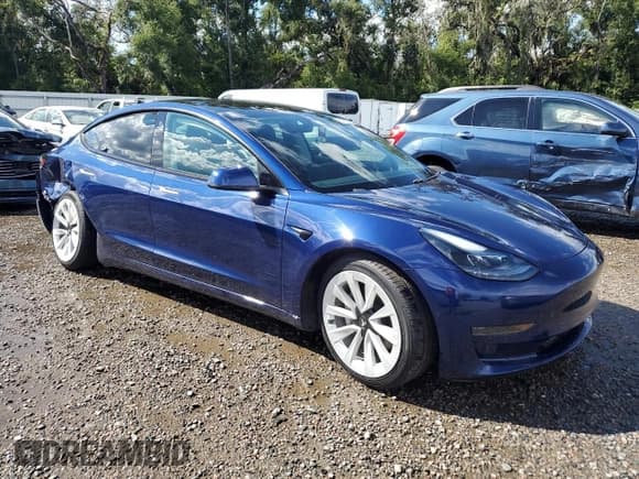 ✅ 2021 Tesla Model 3 Standard Range Plus • VIN: 5YJ3E1EA5MF020712 • Лот: 81792415. Опубликован ранее на Copart с пробегом 59 065 миль. Бесплатный доступ к архиву аукционных продаж из США и подробный отчёт об истории автомобиля на DreamBid. Изображение 4.