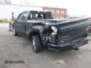 ✅ 2019 Chevrolet Silverado 1500 RST • VIN: 1GCRYEED5KZ239308 • Lot: 41024575. Wystawiony na IAAI z przebiegiem 50 618 mil. Bezpłatny archiwum sprzedaży aukcyjnych z USA i szczegółowy raport historii pojazdu na DreamBid. Zdjęcie 3.