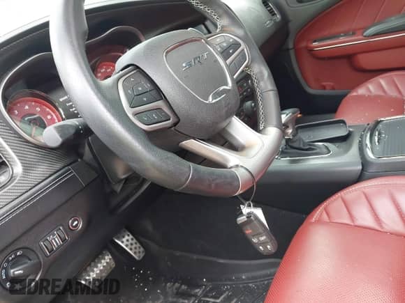 2022 Dodge Charger SRT Hellcat Widebody z VIN 2C3CDXL99NH199819, wystawiony jako IAAI lot #43450586 z przebiegiem 21 491 mil mil oraz . Historia ofert i sprzedaży dostępna na DreamBid. Obrazek 11.