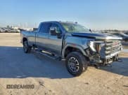 ✅ 2024 GMC Sierra 3500HD SLT • VIN: 1GT49UEYXRF257660 • Lot: 96170865. Wystawiony na Copart z przebiegiem 22 336 mil. Bezpłatny archiwum sprzedaży aukcyjnych z USA i szczegółowy raport historii pojazdu na DreamBid. Zdjęcie 4.