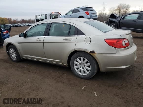 ✅ 2008 Chrysler Sebring LX • VIN: 1C3LC46K18N165773 • Лот: 93458385. Опубликован ранее на Copart с пробегом 152 430 миль. Бесплатный доступ к архиву аукционных продаж из США и подробный отчёт об истории автомобиля на DreamBid. Изображение 2.