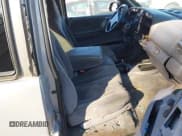 ✅ 2000 Dodge Dakota • VIN: 1B7GL22X9YS521262 • Lot: 41635416. Wystawiony na IAAI z przebiegiem 403 083 mil. Bezpłatny archiwum sprzedaży aukcyjnych z USA i szczegółowy raport historii pojazdu na DreamBid. Zdjęcie 5.