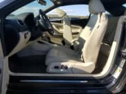 ✅ 2014 Volkswagen Eos Komfort • VIN: WVWBW8AH7EV000212 • Lot: 70678825. Wystawiony na Copart z przebiegiem 96 017 mil. Bezpłatny archiwum sprzedaży aukcyjnych z USA i szczegółowy raport historii pojazdu na DreamBid. Zdjęcie 7.