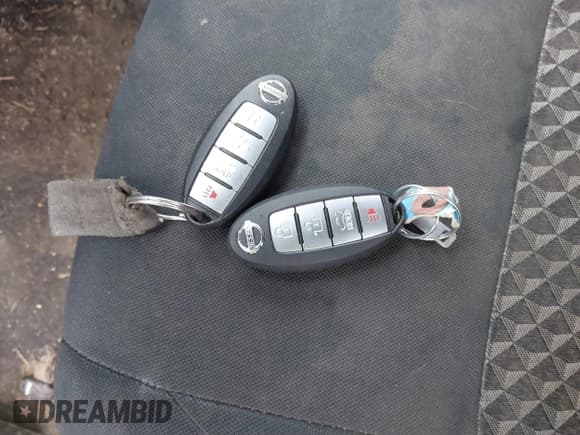 ✅ 2021 Nissan Versa S • VIN: 3N1CN8BV1ML818578 • Lot: 41530509. Listed on IAAI with 92,451 mi. Free auction sales archive from the USA and detailed vehicle history report at DreamBid. Image 11.