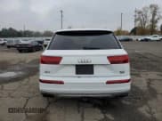 ✅ 2017 Audi Q7 Prestige • VIN: WA1VAAF74HD043445 • Lot: 93265545. Listed on Copart with 114,697 mi. Free auction sales archive from the USA and detailed vehicle history report at DreamBid. Image 6.