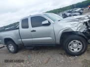 ✅ 2017 Toyota Tacoma SR • VIN: 5TFRX5GN3HX083783 • Lot: 42535333. Wystawiony na IAAI z przebiegiem 186 584 mil. Bezpłatny archiwum sprzedaży aukcyjnych z USA i szczegółowy raport historii pojazdu na DreamBid. Zdjęcie 13.