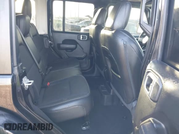 ✅ 2023 Jeep Wrangler Sport S • VIN: 1C4HJXDG2PW582318 • Lot: 42011653. Listed on IAAI with 25,338 mi. Free auction sales archive from the USA and detailed vehicle history report at DreamBid. Image 8.