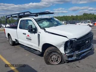 ✅ 2024 Ford F-250 XL • VIN: 1FT7X2AA4REF56616 • Lot: 43171268. Listed on IAAI with 19,936 mi. Free auction sales archive from the USA and detailed vehicle history report at DreamBid. Image 1.