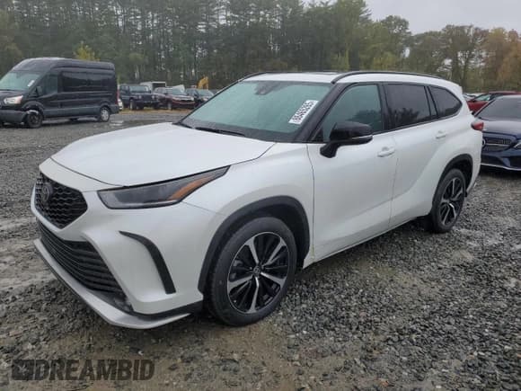✅ 2022 Toyota Highlander XSE • VIN: 5TDLZRAH9NS134196 • Lot: 86465285. Wystawiony na Copart z przebiegiem 12 522 mil. Bezpłatny archiwum sprzedaży aukcyjnych z USA i szczegółowy raport historii pojazdu na DreamBid. Zdjęcie 1.
