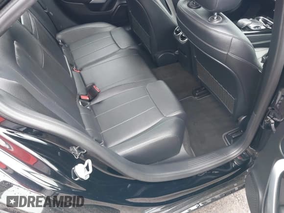 ✅ 2020 Mercedes-Benz A 220 • VIN: WDD3G4FB5LW038971 • Lot: 42530860. Wystawiony na IAAI z przebiegiem 66 405 mil. Bezpłatny archiwum sprzedaży aukcyjnych z USA i szczegółowy raport historii pojazdu na DreamBid. Zdjęcie 8.