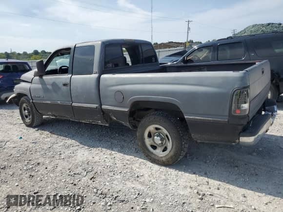 1997 Dodge 1500 с VIN 3B7HC13YXVG707661, выставлен на аукционе Copart как лот 68355214 с пробегом 218 064 миль миль и Списание • Salvage title. История ставок и продаж доступна на DreamBid. Изображение 2.