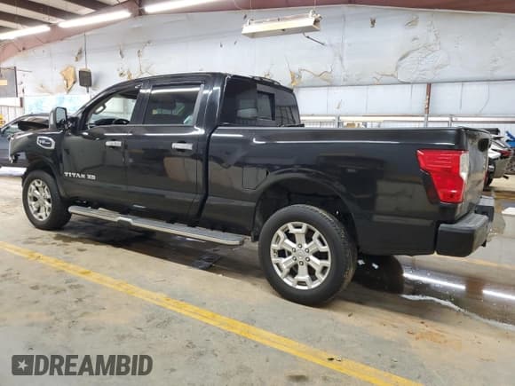 ✅ 2017 Nissan Titan SV • VIN: 1N6AA1F22HN553230 • Лот: 71956354. Опубликован ранее на Copart с пробегом Не указан. Бесплатный доступ к архиву аукционных продаж из США и подробный отчёт об истории автомобиля на DreamBid. Изображение 2.
