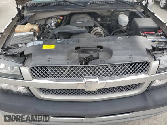 2004 Chevrolet Silverado 1500 LS z VIN 1GCEC14V04Z255175, wystawiony jako Copart lot #77254964 z przebiegiem Nie podano mil oraz Szkoda całkowita • Salvage title. Historia ofert i sprzedaży dostępna na DreamBid. Obrazek 11.