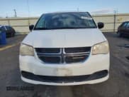 ✅ 2014 Dodge Grand Caravan SE • VIN: 2C4RDGBG0ER353561 • Lot: 87013265. Wystawiony na Copart z przebiegiem 137 621 mil. Bezpłatny archiwum sprzedaży aukcyjnych z USA i szczegółowy raport historii pojazdu na DreamBid. Zdjęcie 5.