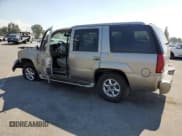 ✅ 2000 Cadillac Escalade • VIN: 1GYEK63R8YR228214 • Lot: 73567434. Listed on Copart with 235,399 mi. Free auction sales archive from the USA and detailed vehicle history report at DreamBid. Image 2.