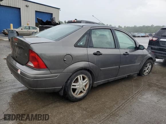 ✅ 2002 Ford Focus SE • VIN: 1FAFP34P62W266420 • Лот: 60297885. Опубликован ранее на Copart с пробегом 83 106 миль. Бесплатный доступ к архиву аукционных продаж из США и подробный отчёт об истории автомобиля на DreamBid. Изображение 3.
