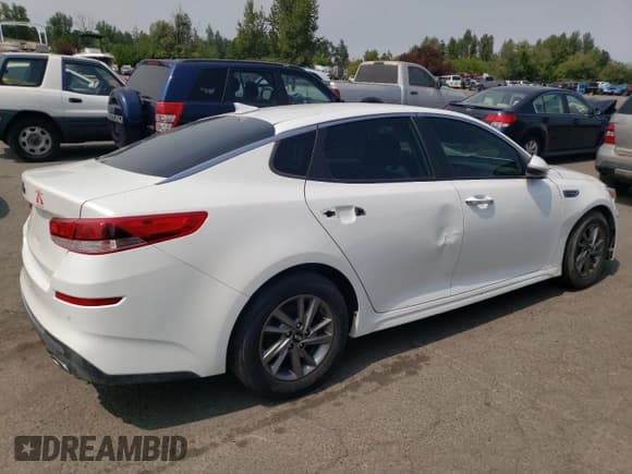 ✅ 2020 Kia Optima LX • VIN: 5XXGT4L37LG422109 • Lot: 67275475. Listed on Copart with Not provided. Free auction sales archive from the USA and detailed vehicle history report at DreamBid. Image 3.