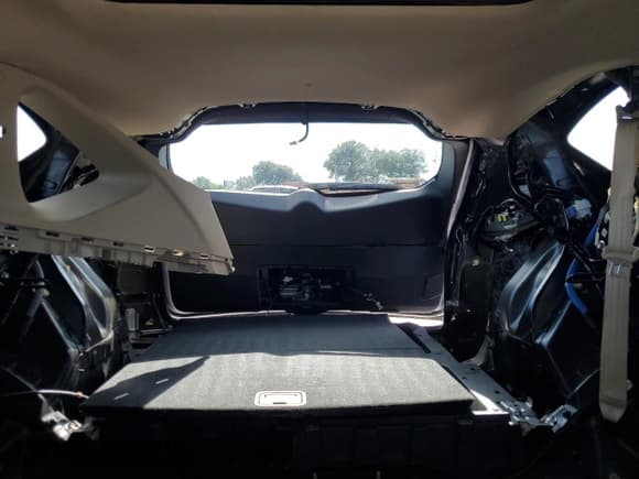 ✅ 2022 Acura RDX Technology • VIN: 5J8TC1H58NL003679 • Lot: 69645685. Wystawiony na Copart z przebiegiem 26 760 mil. Bezpłatny archiwum sprzedaży aukcyjnych z USA i szczegółowy raport historii pojazdu na DreamBid. Zdjęcie 10.