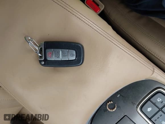 ✅ 2013 Hyundai Azera • VIN: KMHFH4JG9DA247602 • Лот: 43310653. Опубликован ранее на IAAI с пробегом 228 911 миль. Бесплатный доступ к архиву аукционных продаж из США и подробный отчёт об истории автомобиля на DreamBid. Изображение 11.