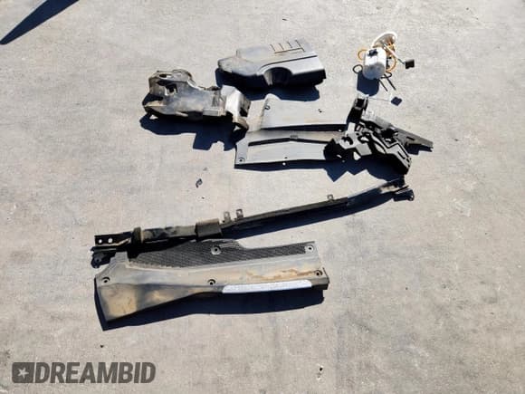 ✅ 2020 Land Rover Discovery Sport S • VIN: SALCJ2FX7LH851091 • Lot: 90649175. Listed on Copart with 112,877 mi. Free auction sales archive from the USA and detailed vehicle history report at DreamBid. Image 13.