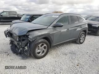 ✅ 2024 Hyundai Tucson SEL • VIN: 5NMJBCDE1RH300262 • Lot: 77901584. Wystawiony na Copart z przebiegiem 20 979 mil. Bezpłatny archiwum sprzedaży aukcyjnych z USA i szczegółowy raport historii pojazdu na DreamBid. Zdjęcie 1.