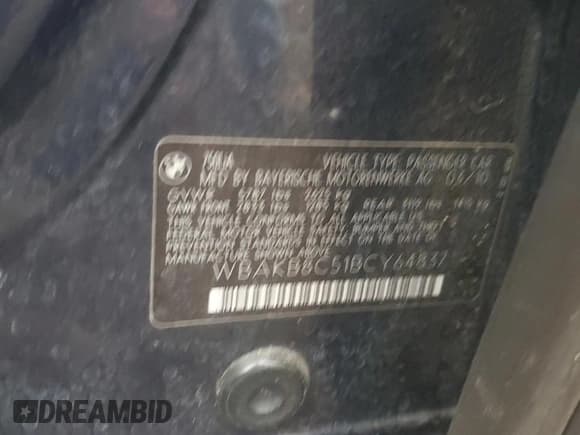 ✅ 2011 BMW 7 Series 750Li • VIN: WBAKB8C51BCY64837 • Лот: 70920115. Опубликован ранее на Copart с пробегом Не указан. Бесплатный доступ к архиву аукционных продаж из США и подробный отчёт об истории автомобиля на DreamBid. Изображение 12.