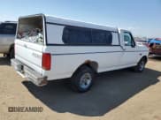 ✅ 1992 Ford F-150 • VIN: 1FTDF15Y6NNA72948 • Lot: 70535984. Wystawiony na Copart z przebiegiem Nie podano. Bezpłatny archiwum sprzedaży aukcyjnych z USA i szczegółowy raport historii pojazdu na DreamBid. Zdjęcie 3.