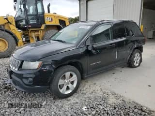 ✅ 2016 Jeep Compass Latitude • VIN: 1C4NJDEB6GD631696 • Lot: 90725895. Wystawiony na Copart z przebiegiem 117 762 mil. Bezpłatny archiwum sprzedaży aukcyjnych z USA i szczegółowy raport historii pojazdu na DreamBid. Zdjęcie 1.