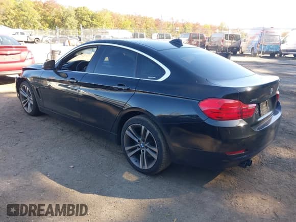 ✅ 2016 BMW 4 Series 428i xDrive • VIN: WBA4C9C53GG139753 • Lot: 43503844. Listed on IAAI with 98,117 mi. Free auction sales archive from the USA and detailed vehicle history report at DreamBid. Image 3.