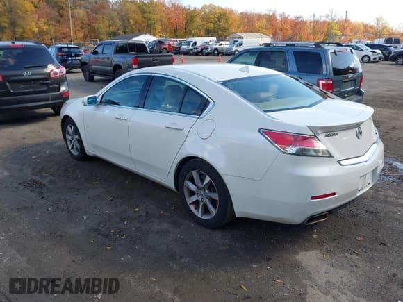 ✅ 2012 Acura TL Technology • VIN: 19UUA8F54CA032899 • Лот: 43594747. Опубликован ранее на IAAI с пробегом 226 914 миль. Бесплатный доступ к архиву аукционных продаж из США и подробный отчёт об истории автомобиля на DreamBid. Изображение 3.