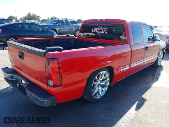 ✅ 1999 GMC Sierra 1500 SLE • VIN: 1GTEK19T8XZ512050 • Лот: 41663198. Опубликован ранее на IAAI с пробегом 183 266 миль. Бесплатный доступ к архиву аукционных продаж из США и подробный отчёт об истории автомобиля на DreamBid. Изображение 4.