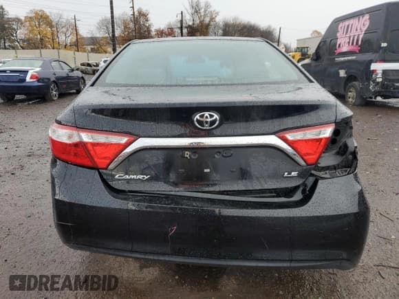 ✅ 2015 Toyota Camry LE • VIN: 4T4BF1FK0FR508333 • Lot: 92103385. Wystawiony na Copart z przebiegiem 86 155 mil. Bezpłatny archiwum sprzedaży aukcyjnych z USA i szczegółowy raport historii pojazdu na DreamBid. Zdjęcie 6.