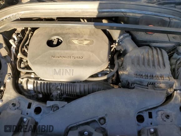 ✅ 2018 MINI Countryman Cooper S • VIN: WMZYT3C30J3E93344 • Lot: 86149194. Wystawiony na Copart z przebiegiem 89 969 mil. Bezpłatny archiwum sprzedaży aukcyjnych z USA i szczegółowy raport historii pojazdu na DreamBid. Zdjęcie 11.